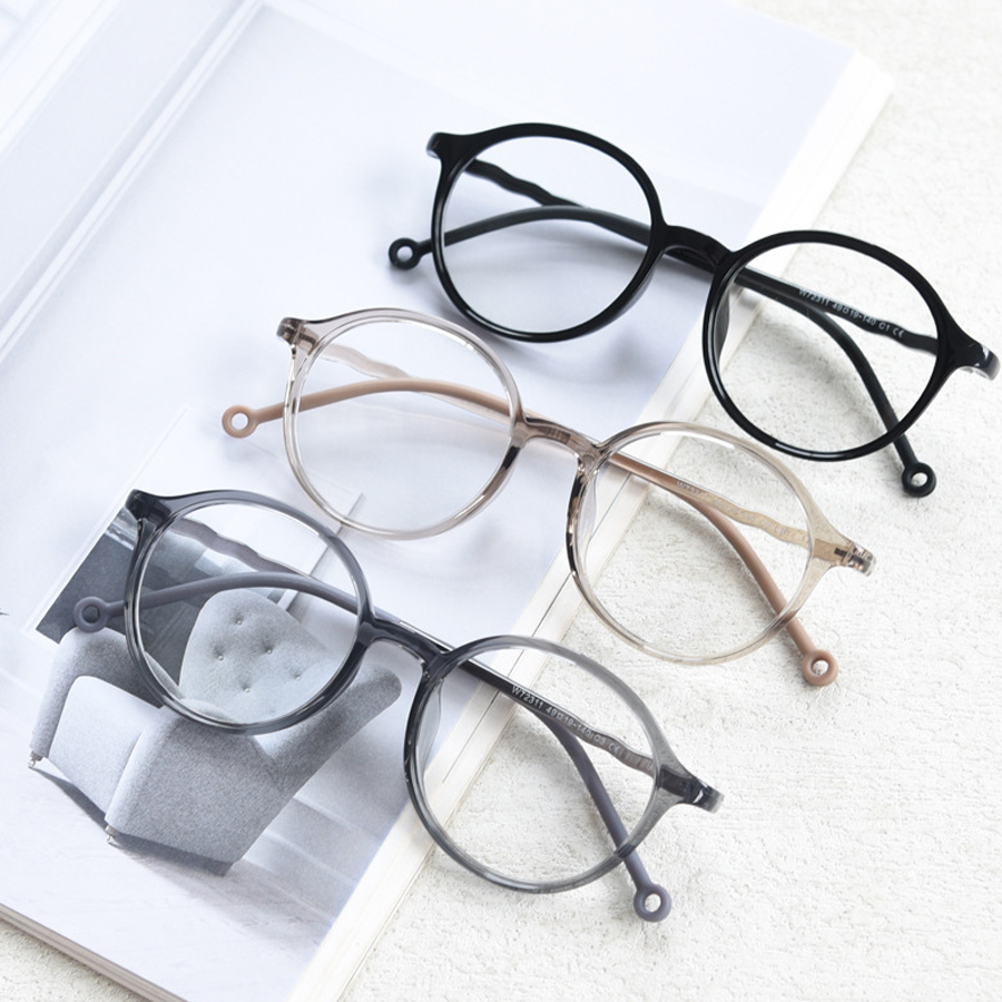 Amia Round Full - Rim Eyeglasses: High - Quality, Lightweight, with Multiple Color Options for Vision Correction and Fashion